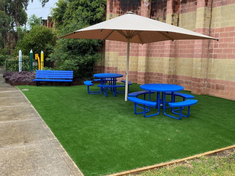 Outdoor Furniture - Fairfield West PS 