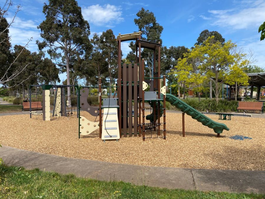 Playground Equipment - Hindmarsh Drive Park Wyndham