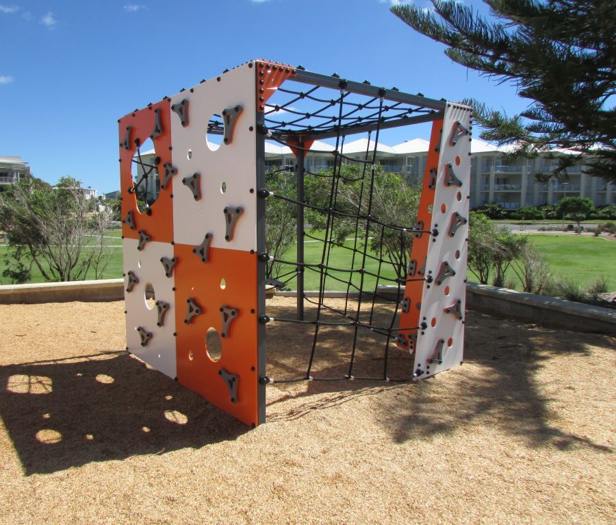 Playground Equipment - Boxie Salt